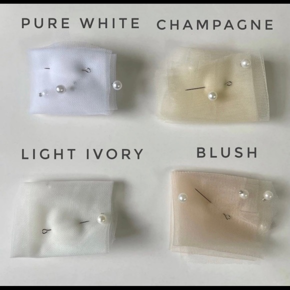 WHITE FINGERTIP VEIL W/ PEARL BLUSHER - Picture 5 of 11